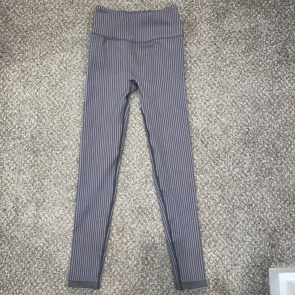 Fabletics Stripped Leggings - Picture 1 of 2